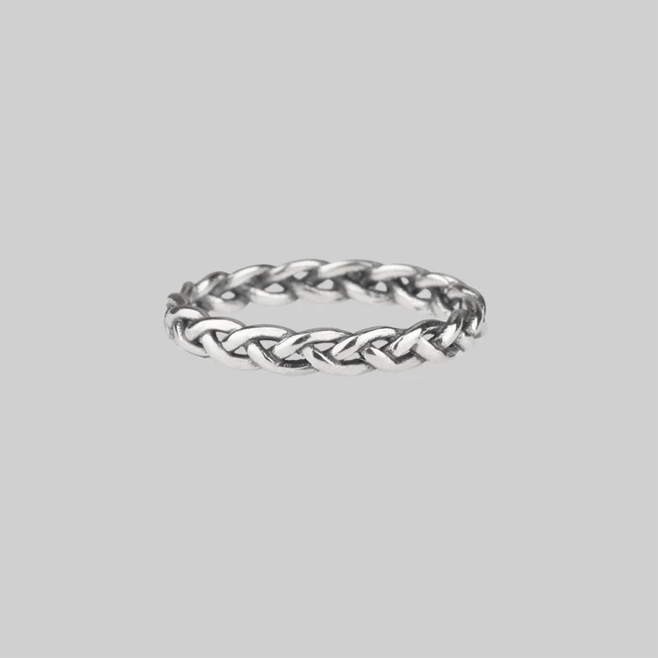 CHIPETI. Plait Band Silver Ring