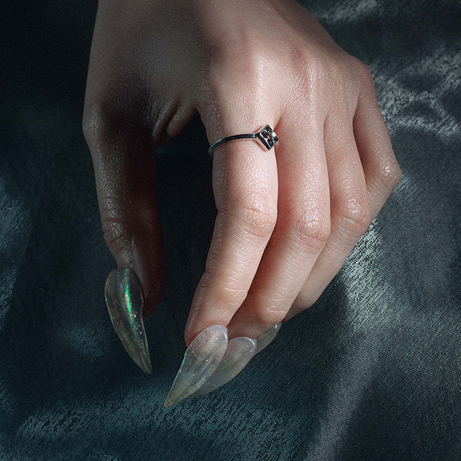 QUEST. Gothic Tracery Shell Ring - Silver - Image 2